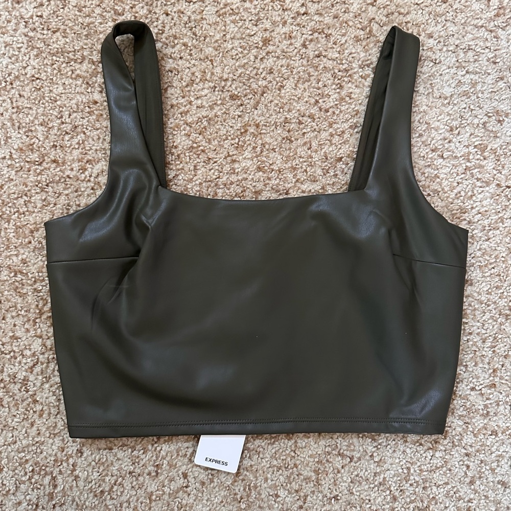 Express Crop Top